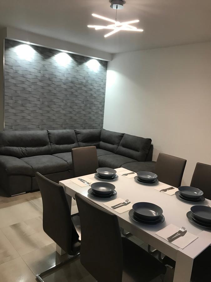 דירות Loft סירמיונה מראה חיצוני תמונה