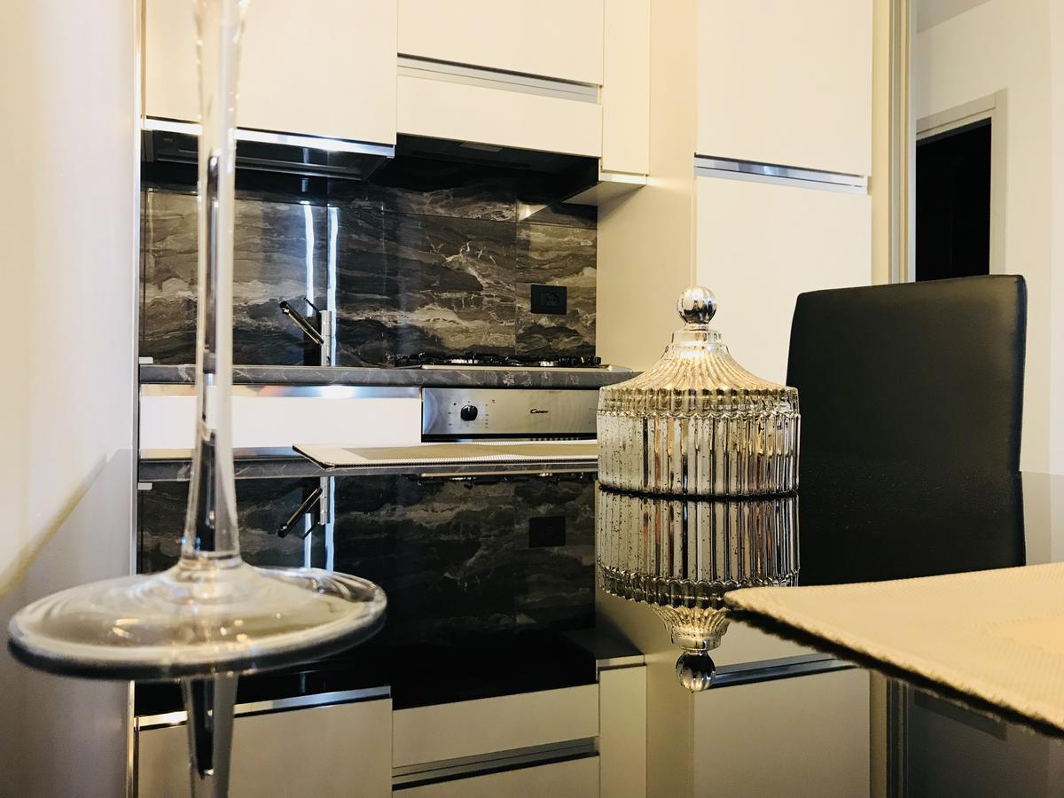 דירות Loft סירמיונה מראה חיצוני תמונה